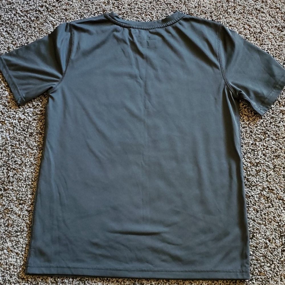 Quick-dry tee - Picture 2 of 2